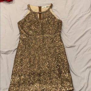 Gorgeous gold sequenced dress!
